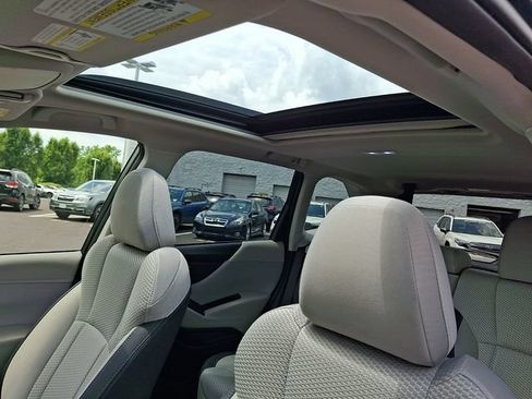 Certified 2024 Subaru Forester Premium AWD/4WD image 14