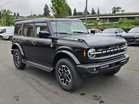 New 2026 Ford Bronco Outer Banks AWD/4WD image 7