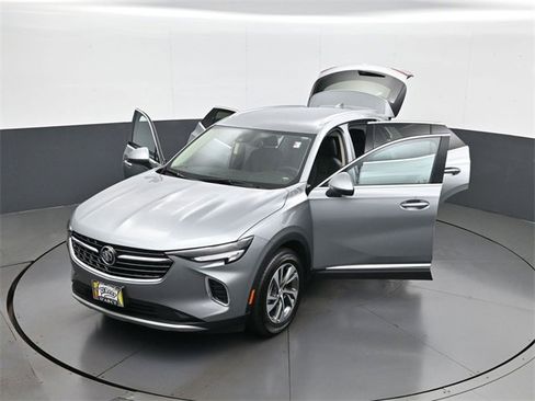 Used 2023 Buick Envision Essence image 30