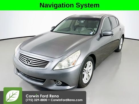Used 2013 INFINITI G37 Journey w/ Premium Pkg RWD image 3