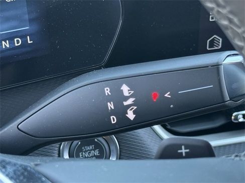 New 2026 Chevrolet Equinox LT w/ Convenience Package II image 17