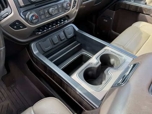 Used 2016 GMC Sierra 2500 Denali w/ Duramax Plus Package image 25