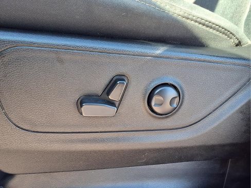 Used 2024 RAM 1500 Big Horn image 22