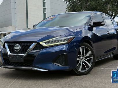 Used 2020 Nissan Maxima 3.5 SV w/ Floor Mat Group
