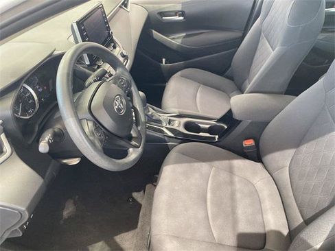 Certified 2021 Toyota Corolla LE FWD image 13