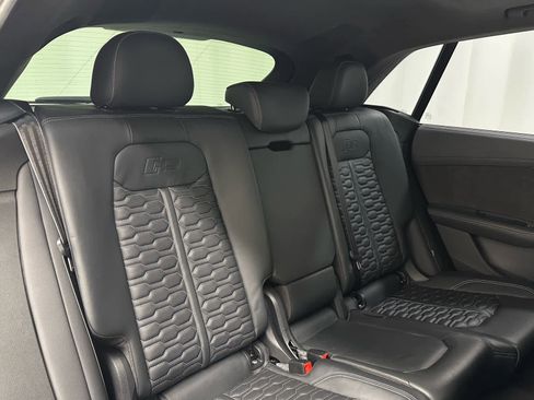 Used 2022 Audi RS Q8 AWD/4WD image 23