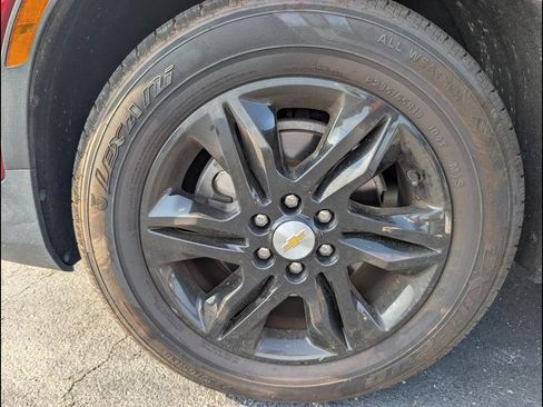 Used 2020 Chevrolet Blazer LT FWD image 12