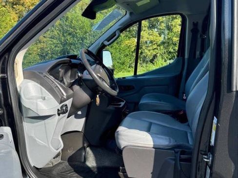Used 2015 Ford Transit 150 130 Low Roof w/ Exterior Upgrade Package RWD image 11