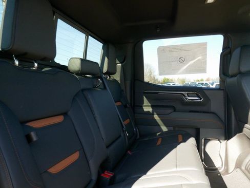 New 2026 GMC Sierra 1500 AT4 w/ AT4 Premium Package image 12