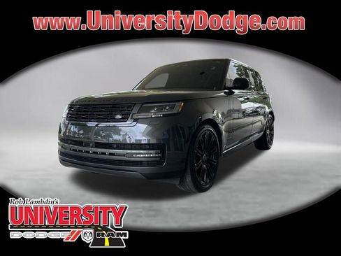 Used 2025 Land Rover Range Rover Long Wheelbase SE AWD/4WD image 1