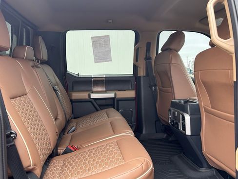 Certified 2022 Ford F250 Lariat w/ Lariat Ultimate Package image 18