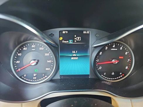 Used 2020 Mercedes-Benz GLC 300 image 11