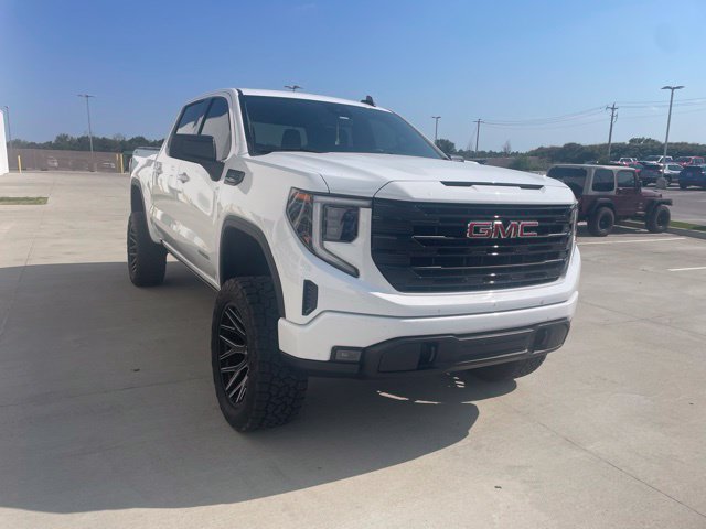 Used 2024 GMC Sierra 1500 Elevation AWD/4WD image 1