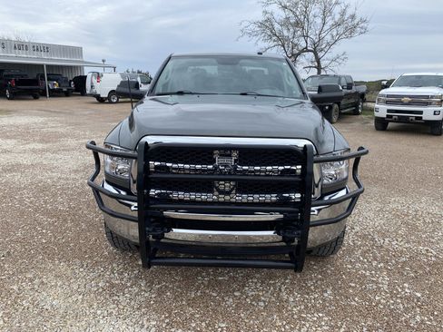 Used 2013 RAM 2500 Tradesman w/ Chrome Appearance Group image 2