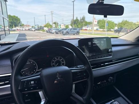 Used 2024 Mitsubishi Outlander SE Black Edition AWD/4WD image 20
