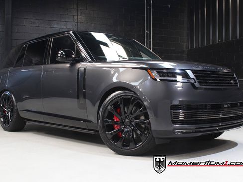 Used 2024 Land Rover Range Rover SV AWD/4WD image 1
