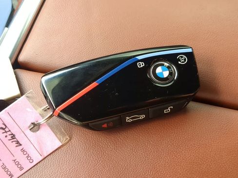 Used 2024 BMW X7 M60i w/ M Sport Professional Package AWD/4WD image 36