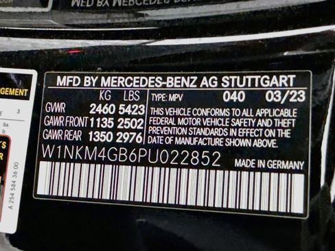 Used 2023 Mercedes-Benz GLC 300 w/ Exclusive Trim Package image 44