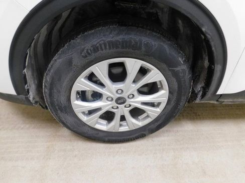 Used 2025 Ford Escape Active image 11