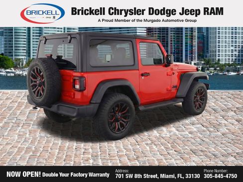 Used 2022 Jeep Wrangler Sport AWD/4WD image 4