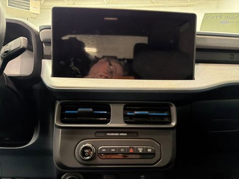 New 2025 Ford Maverick XLT image 21