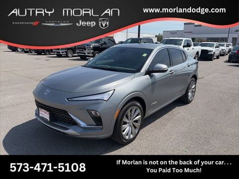 Used 2025 Buick Envista Avenir image 1