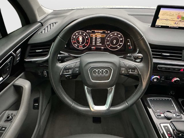 Used 2019 Audi Q7 3.0T Premium Plus w/ Premium Plus Package AWD/4WD image 17