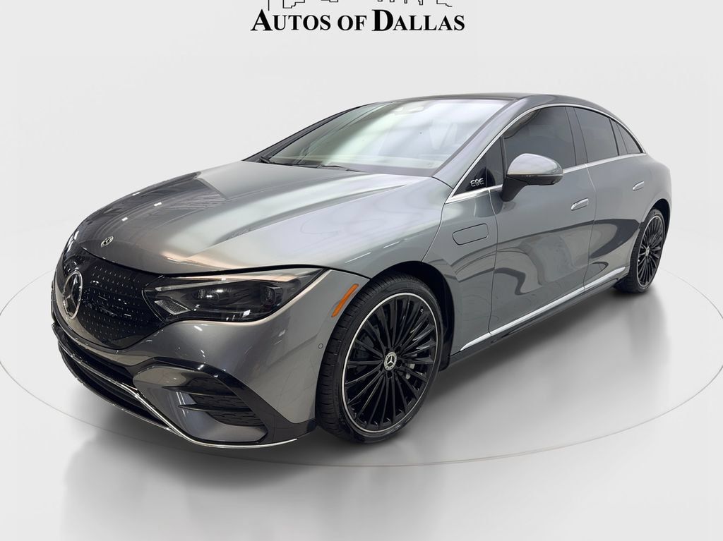 Used 2023 Mercedes-Benz EQE 500 4MATIC Sedan image 3