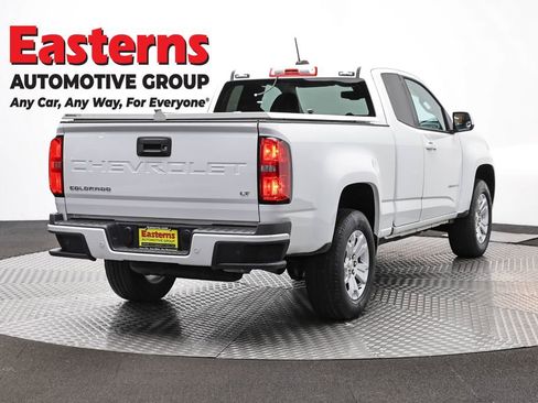 Used 2022 Chevrolet Colorado LT w/ Fleet Safety Package RWD image 5