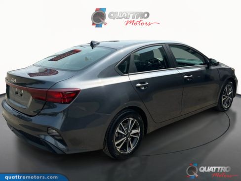 Used 2024 Kia Forte LXS w/ LXS Technology Package image 7