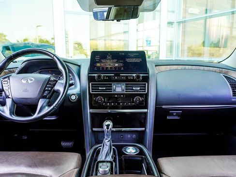 Used 2022 INFINITI QX80 Premium Select w/ Cargo Package image 5