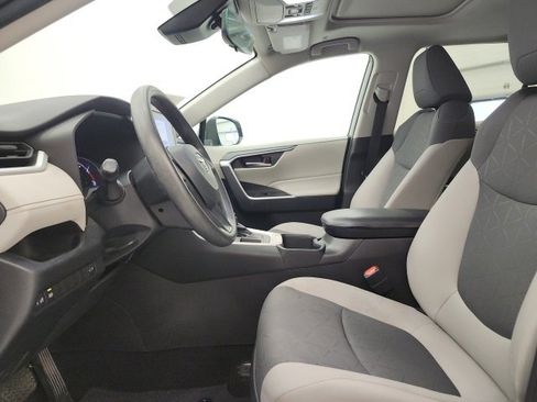 Used 2023 Toyota RAV4 XLE w/ Convenience Package image 15