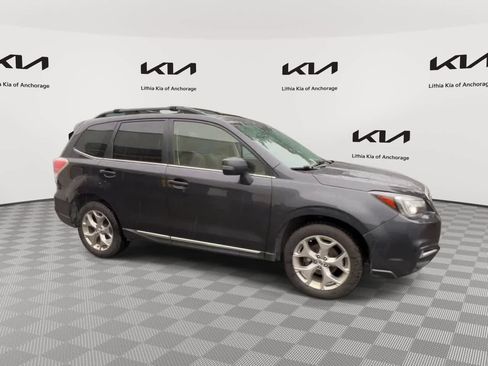 Used 2017 Subaru Forester 2.5i Touring AWD/4WD image 2