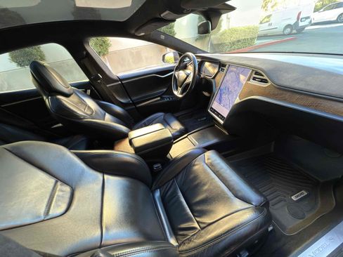 Used 2017 Tesla Model S 75 image 53