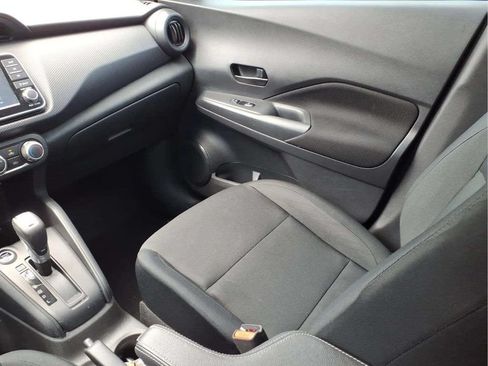 Used 2025 Nissan Kicks Play S FWD image 13