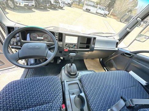 New 2024 Chevrolet Low Cab Forward image 19