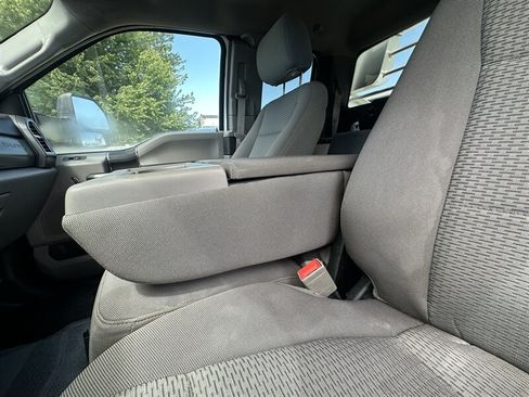 Used 2017 Ford F550 4x4 SuperCab Super Duty w/ XLT Value Package image 48