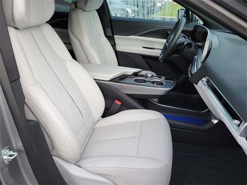 Used 2025 Cadillac Lyriq Sport image 21