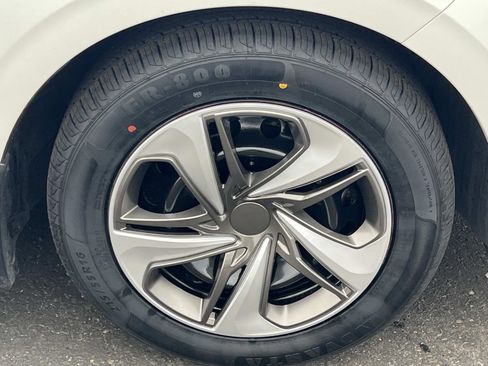 Certified 2023 Honda Civic LX image 26