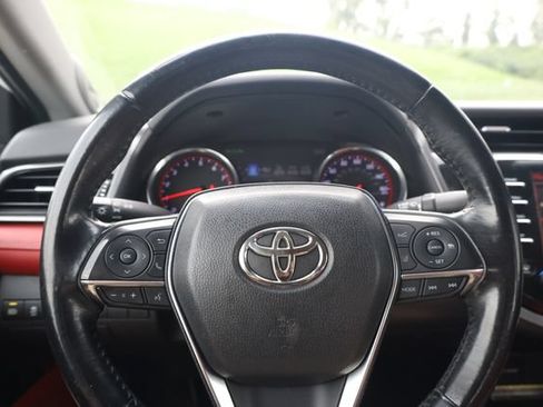 Used 2019 Toyota Camry XSE w/ Driver Assist Package FWD image 13
