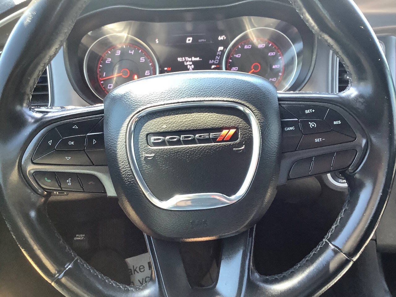 Used 2019 Dodge Charger SXT w/ Travel & Safety Group RWD image 40
