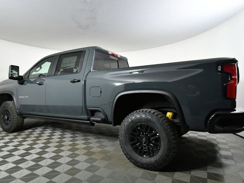 New 2026 Chevrolet Silverado 2500 ZR2 image 14