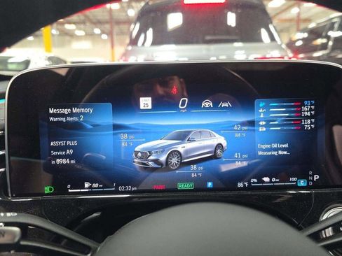 Used 2025 Mercedes-Benz E 53 AMG e 4MATIC Sedan image 24