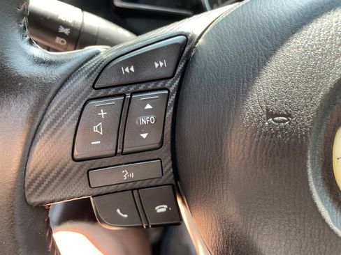 Used 2014 MAZDA MAZDA3 s Grand Touring FWD image 18