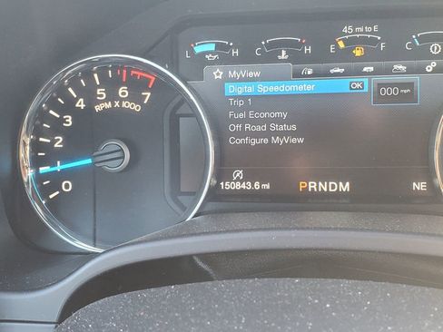 Used 2017 Ford F150 Platinum w/ Equipment Group 701A Luxury image 18