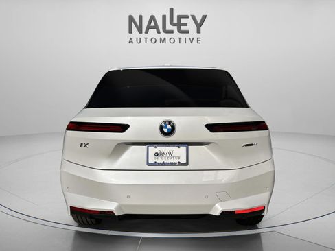 Used 2026 BMW iX xDrive45 w/ Premium Package image 4