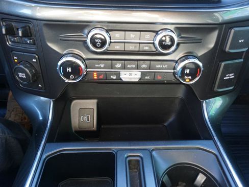 Used 2021 Ford F150 XLT w/ Equipment Group 302A High image 24