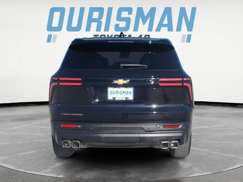 Used 2024 Chevrolet Traverse LS image 5