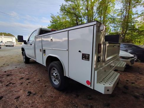 Used 2024 Chevrolet Silverado 2500 W/T w/ WT Convenience Package AWD/4WD image 8