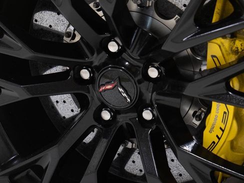 Used 2018 Chevrolet Corvette Z06 RWD image 73